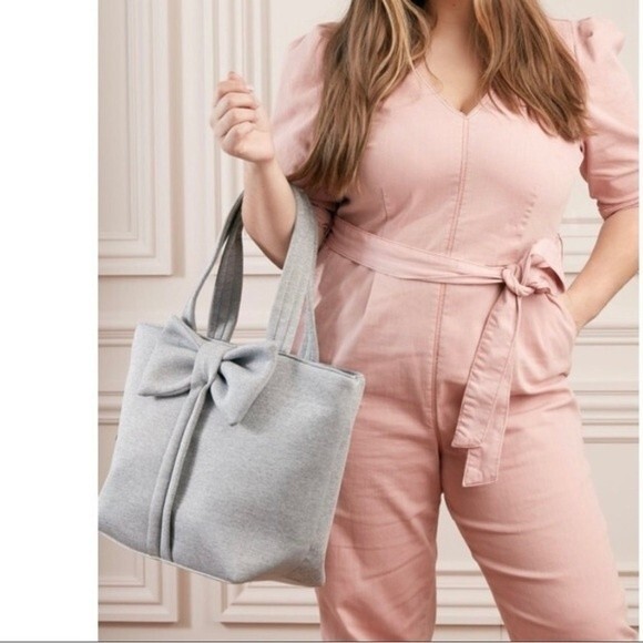 Stella & Dot Crush It Bow Tote - Grey NWOT - Picture 1 of 8